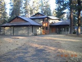Foreclosed Home - 60238 TALL PINE AVE, 97702