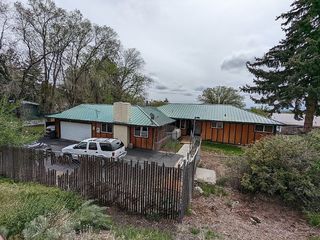 Foreclosed Home - 123 N HILLTOP AVE, 97738