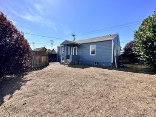Foreclosed Home - 167 NW 7TH ST, 97754