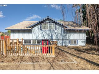 Foreclosed Home - 200 NW BUTTE DR, 97838