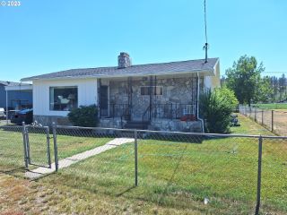 Foreclosed Home - 402 3RD ST, 97885