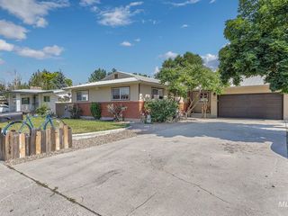 Foreclosed Home - 1134 SW 6TH AVE, 97914