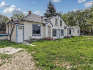Foreclosed Home - 152 SW 7TH AVE, 97914