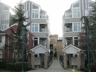 Foreclosed Home - 521 7TH AVE APT 305, 98033