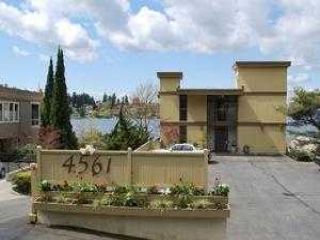 Foreclosed Home - 4561 LAKE WASHINGTON BLVD NE APT 206, 98033