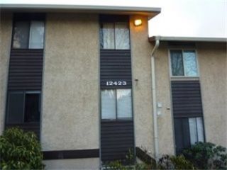Foreclosed Home - 12423 NE 145TH PL APT B144, 98034