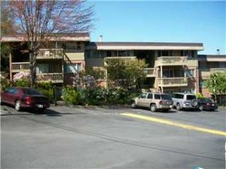 Foreclosed Home - 3834 175TH AVE NE APT 302, 98052