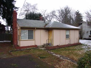 Foreclosed Home - 1604 N 200TH ST, 98133