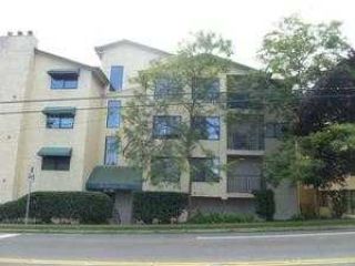 Foreclosed Home - 715 N 130TH ST APT A404, 98133