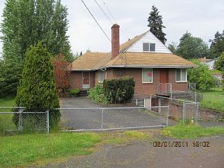 Foreclosed Home - 11860 1ST AVE S, 98168