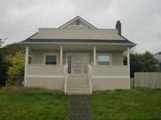 Foreclosed Home - 2401 BAKER AVE, 98201