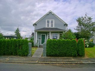 Foreclosed Home - 2330 OAKES AVE, 98201