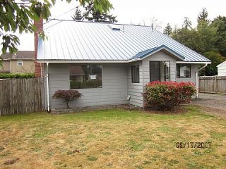 Foreclosed Home - 26 FERN RD, 98203