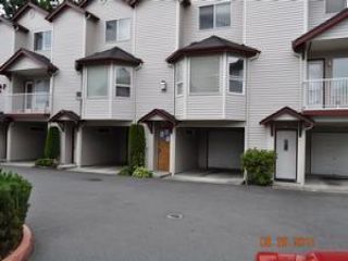 Foreclosed Home - 8823 HOLLY DR APT 502, 98208