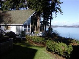 Foreclosed Home - 2282 WHIDBEY SHORES RD, 98260