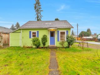 Foreclosed Home - 1902 8TH ST, 98270