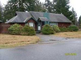 Foreclosed Home - 13827 39TH DR NW, 98271