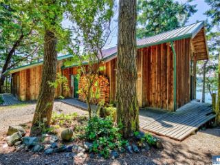 Foreclosed Home - 211 MADRONA RD, 98358