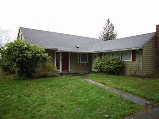 Foreclosed Home - 211 123RD ST E, 98445