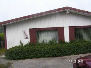 Foreclosed Home - 732 CARDINAL AVE NE, 98569