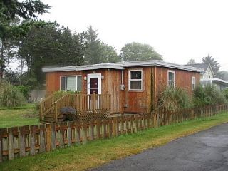 Foreclosed Home - 1612 OREGON AVE N, 98631