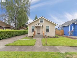 Foreclosed Home - 3029 GARFIELD ST, 98632
