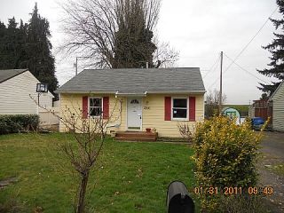 Foreclosed Home - 3306 YEOMAN AVE, 98660