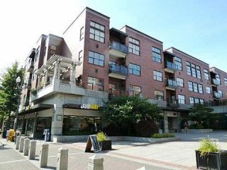 Foreclosed Home - 400 W 8TH ST UNIT 216, 98660