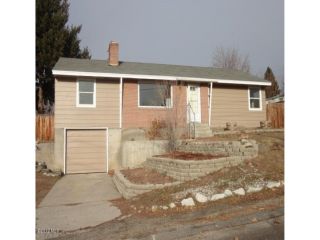 Foreclosed Home - 1635 1ST ST SE, 98802