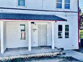 Foreclosed Home - 1206 S 7TH ST, 98901