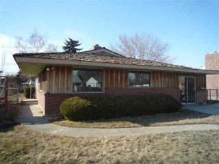 Foreclosed Home - 1414 S 6TH AVE, 98902