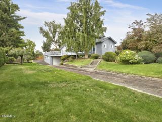 Foreclosed Home - 320 N 66TH AVE, 98908