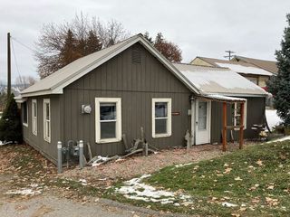 Foreclosed Home - 821 N WYNNE ST, 99114