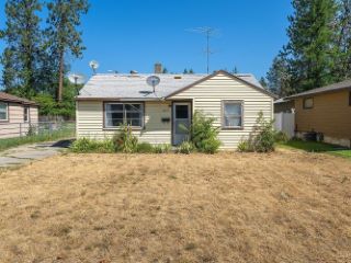 Foreclosed Home - 4018 W SANSON AVE, 99205