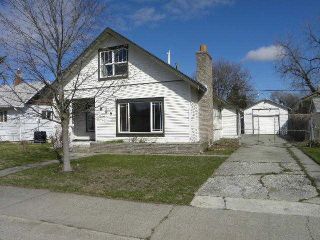 Foreclosed Home - 917 E WALTON AVE, 99207