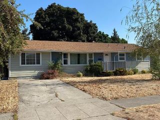Foreclosed Home - 1707 E CENTRAL AVE, 99208
