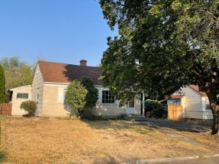 Foreclosed Home - 9807 N WHITTIER ST, 99218