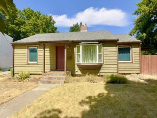 Foreclosed Home - 3525 E CONGRESS AVE, 99223