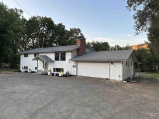 Foreclosed Home - 386 HIGHWAY 12 E, 99347